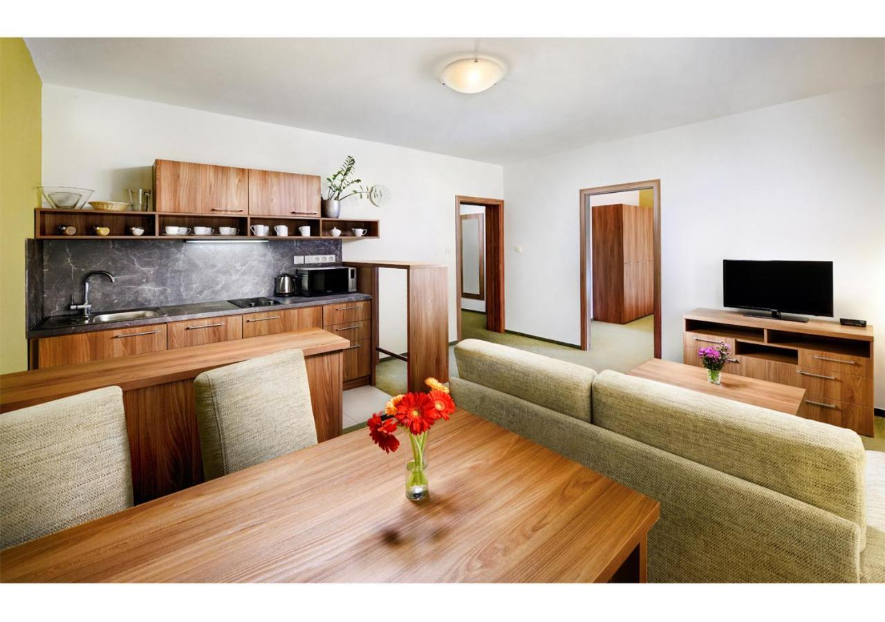 Apartmanovy Dom Tatratravel Smokovec วิสโซเค ดาตรี ภายนอก รูปภาพ