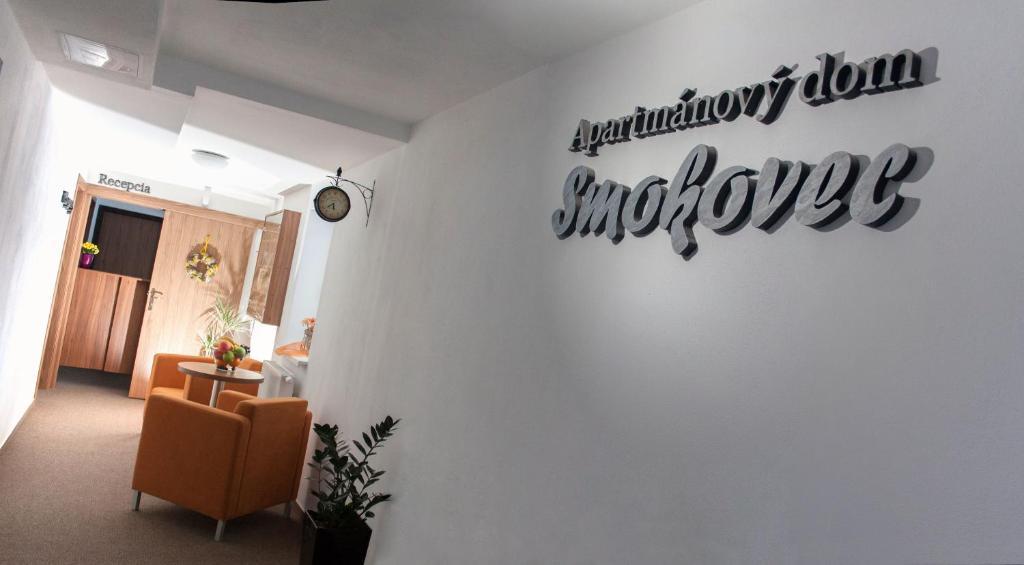 Apartmanovy Dom Tatratravel Smokovec วิสโซเค ดาตรี ภายนอก รูปภาพ